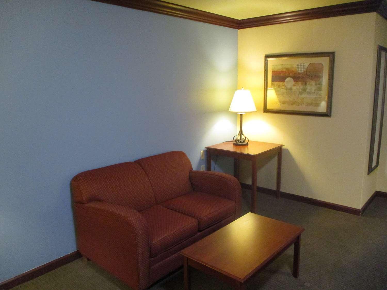 Best Western Coffeyville Central Business District Inn And Suites 외부 사진