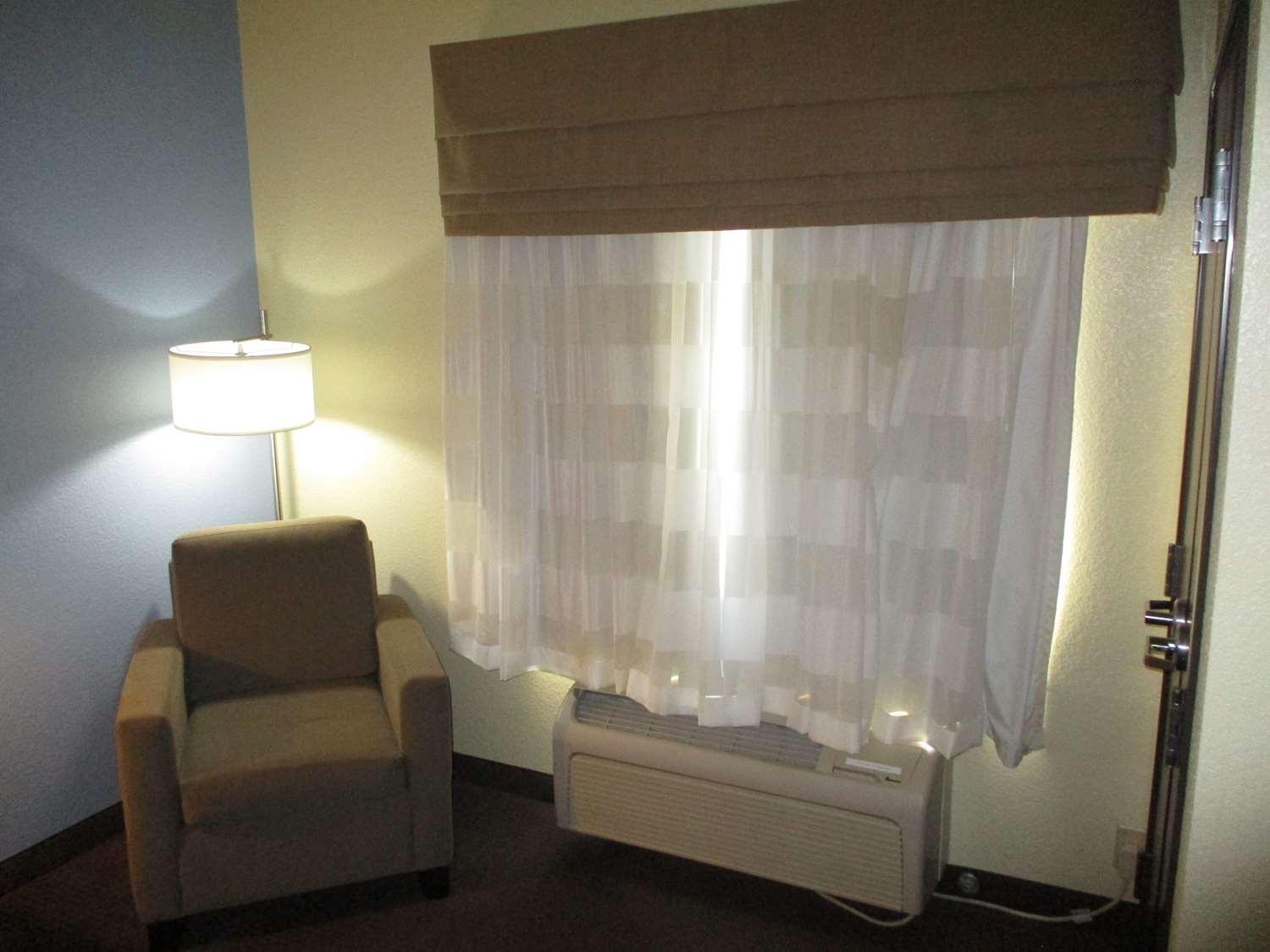 Best Western Coffeyville Central Business District Inn And Suites 외부 사진