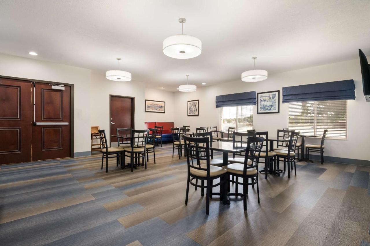 Best Western Coffeyville Central Business District Inn And Suites 외부 사진