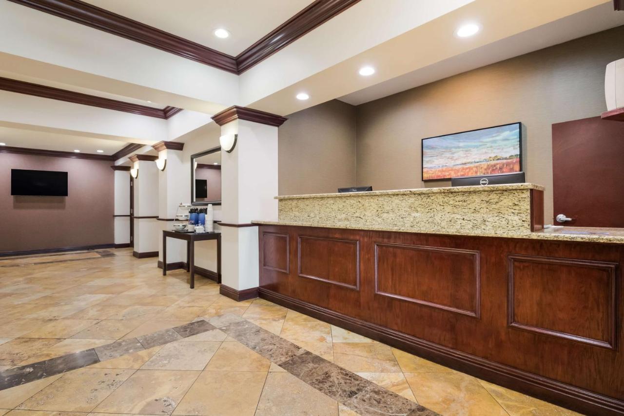 Best Western Coffeyville Central Business District Inn And Suites 외부 사진