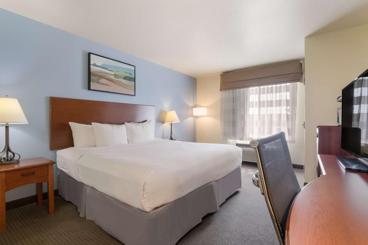 Best Western Coffeyville Central Business District Inn And Suites 외부 사진